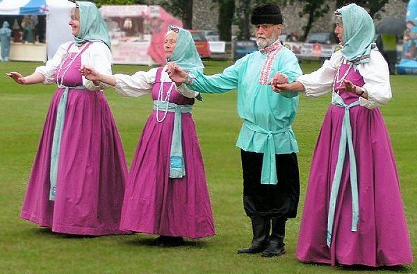 dancing at a fair